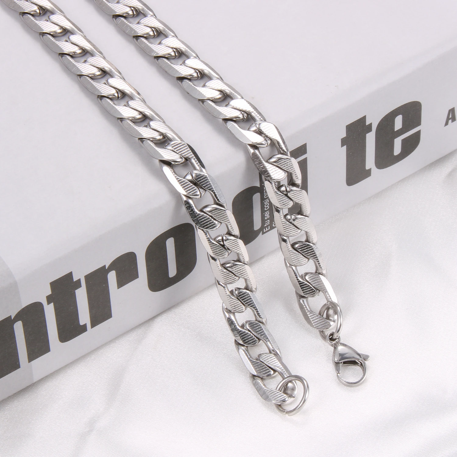 Горячая распродажа Новое поступление серебряное Фигаро из нержавеющей стали звено цепи ожерелье мужские ювелирные изделия ожерелье