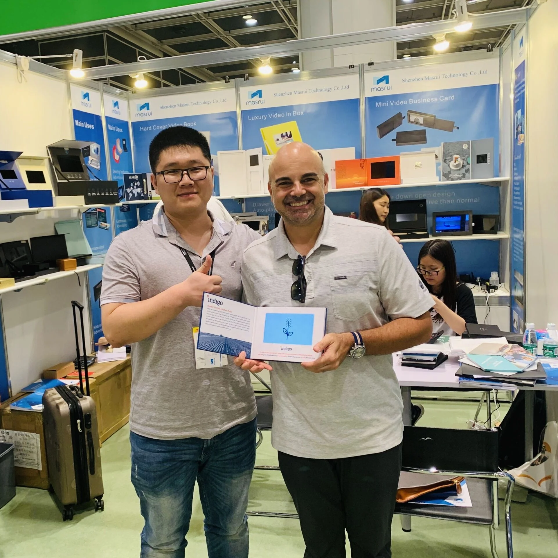 Китайская Фабрика ЖК Цифровая видеоброшюра поздравительная открытка для приглашения