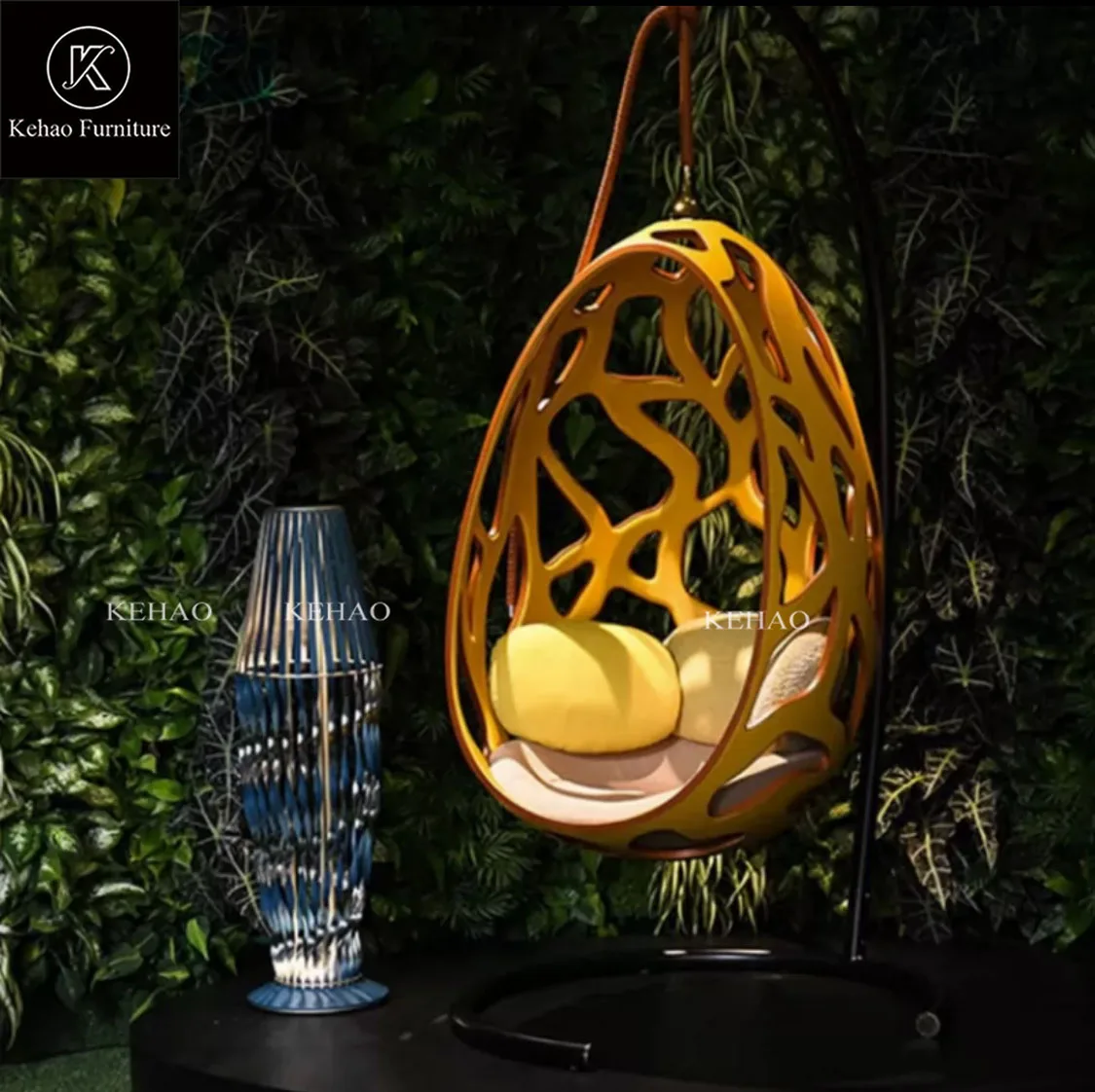 2024 New Design Living Room Furniture Fiberglass Swinging Egg Pod Hanging Chair With Stand
