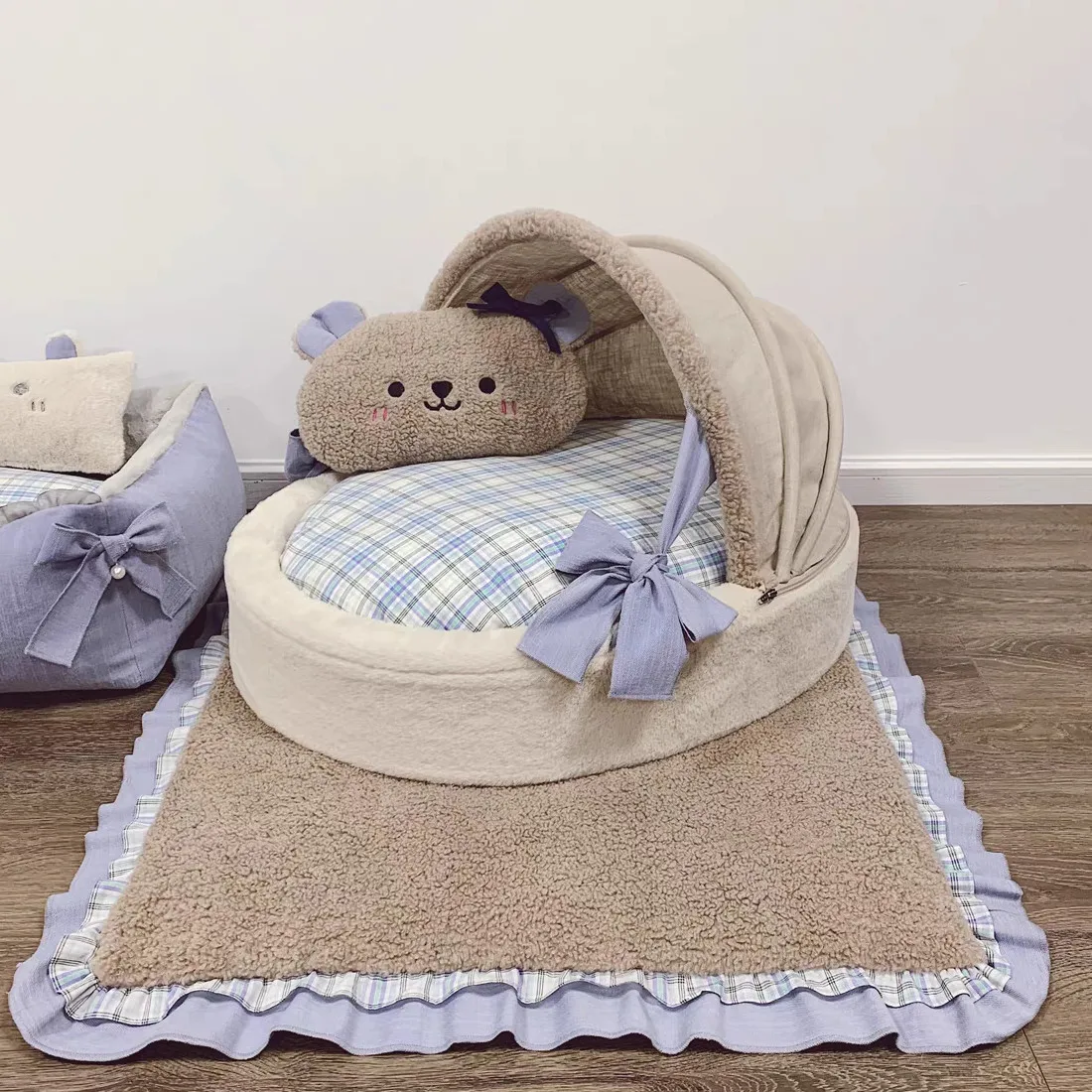 Custom Logo Dog Cat Bed Wholesale Luxury Pet Beds Dog Sofa Comfortable Cat bed With Cradle