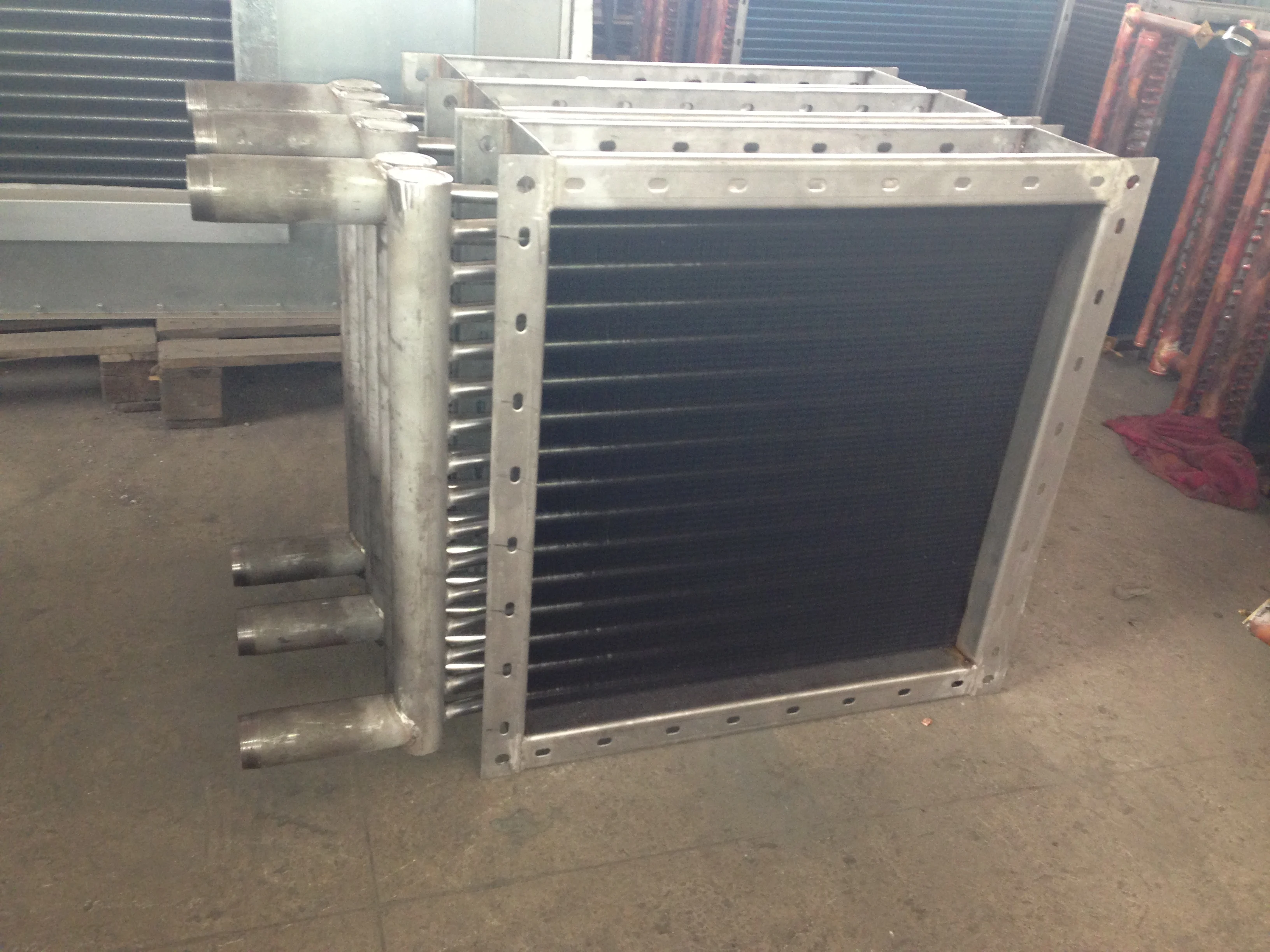 Custom 5/8 inch stainless steel tubes and fins for steam or hot water heat exchanger cooling coils, corrosion resistant