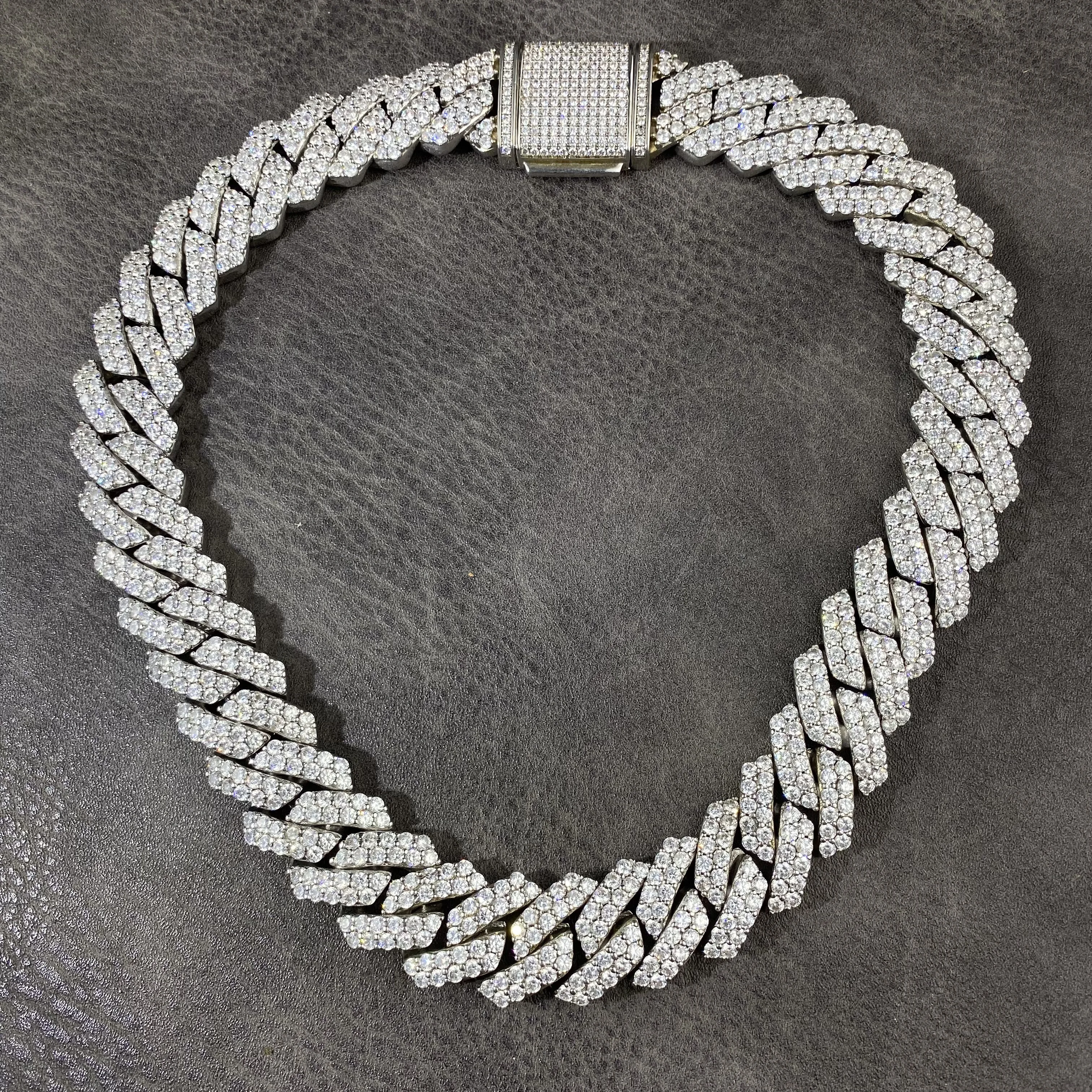 Wholesale 19mm 2rows VVS Moissanite S925 Sterling Silver Prong Cuban Link Chain Necklace For Men