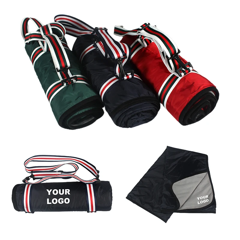 Free Customized High Quality Portable Mat Waterproof Beach Picnic Blankets Soft on Beach and Grass Camping Mat