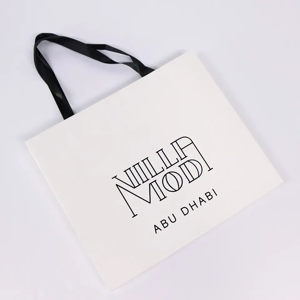 Custom Printing Cloth Cosmetic Shoes White Gift Paper Bags with Handles