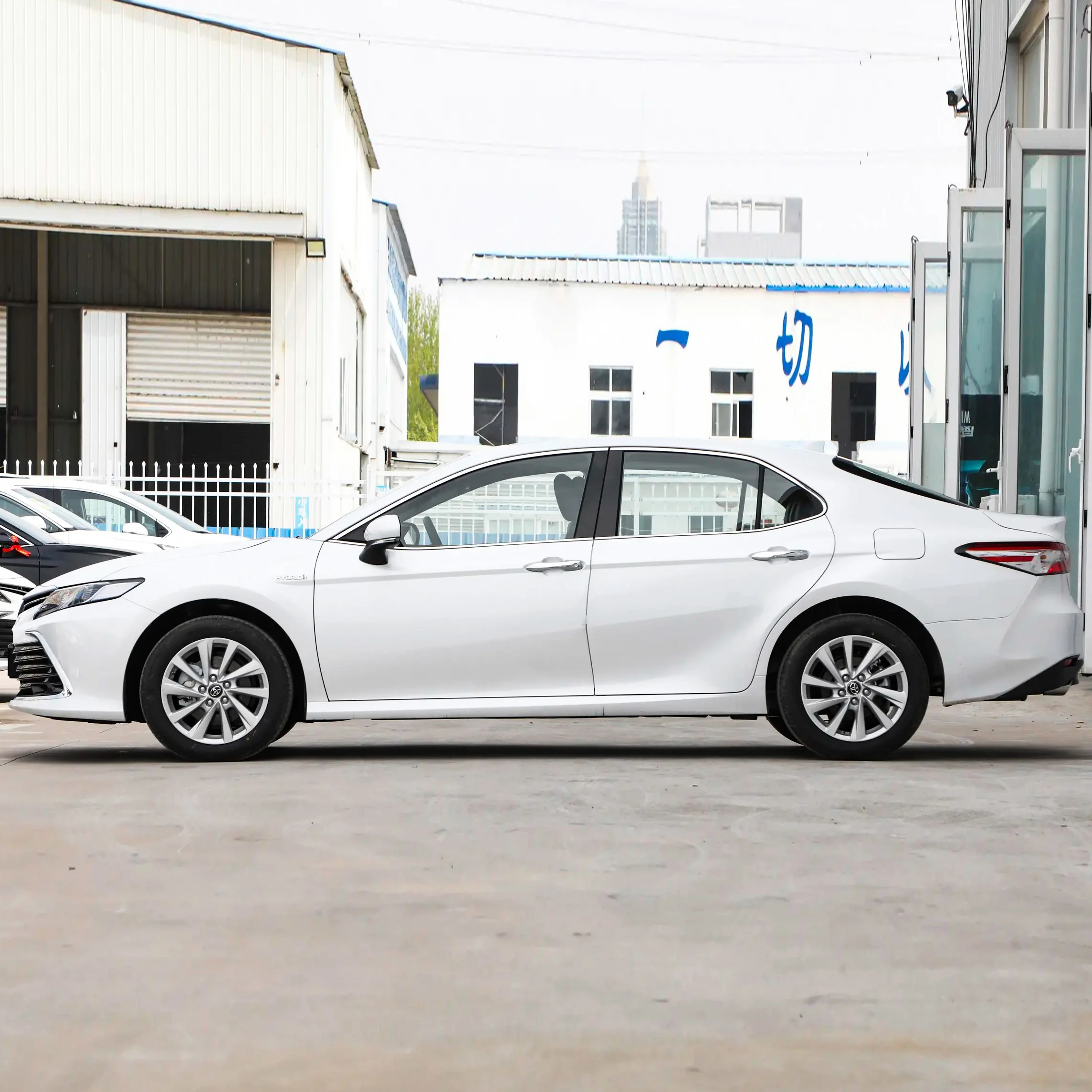 2023 Toyota Camry двухмоторный 2 5 HGVP ведущая версия мест л гибридный штекер электромобиля высокая скорость 180 км/ч