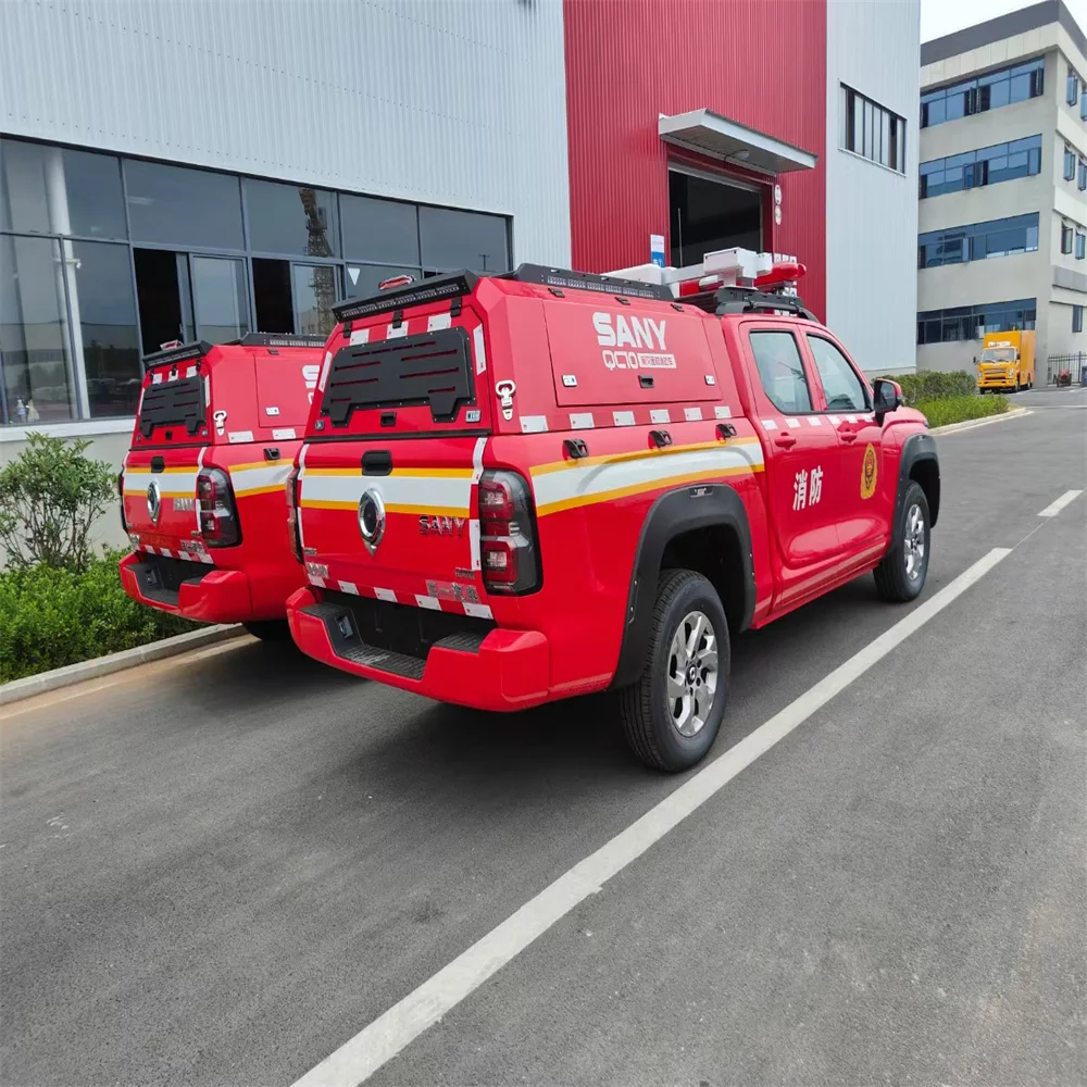 Shanghai High-Class 5 ton Capacity Water-Mist Fire Truck for sale