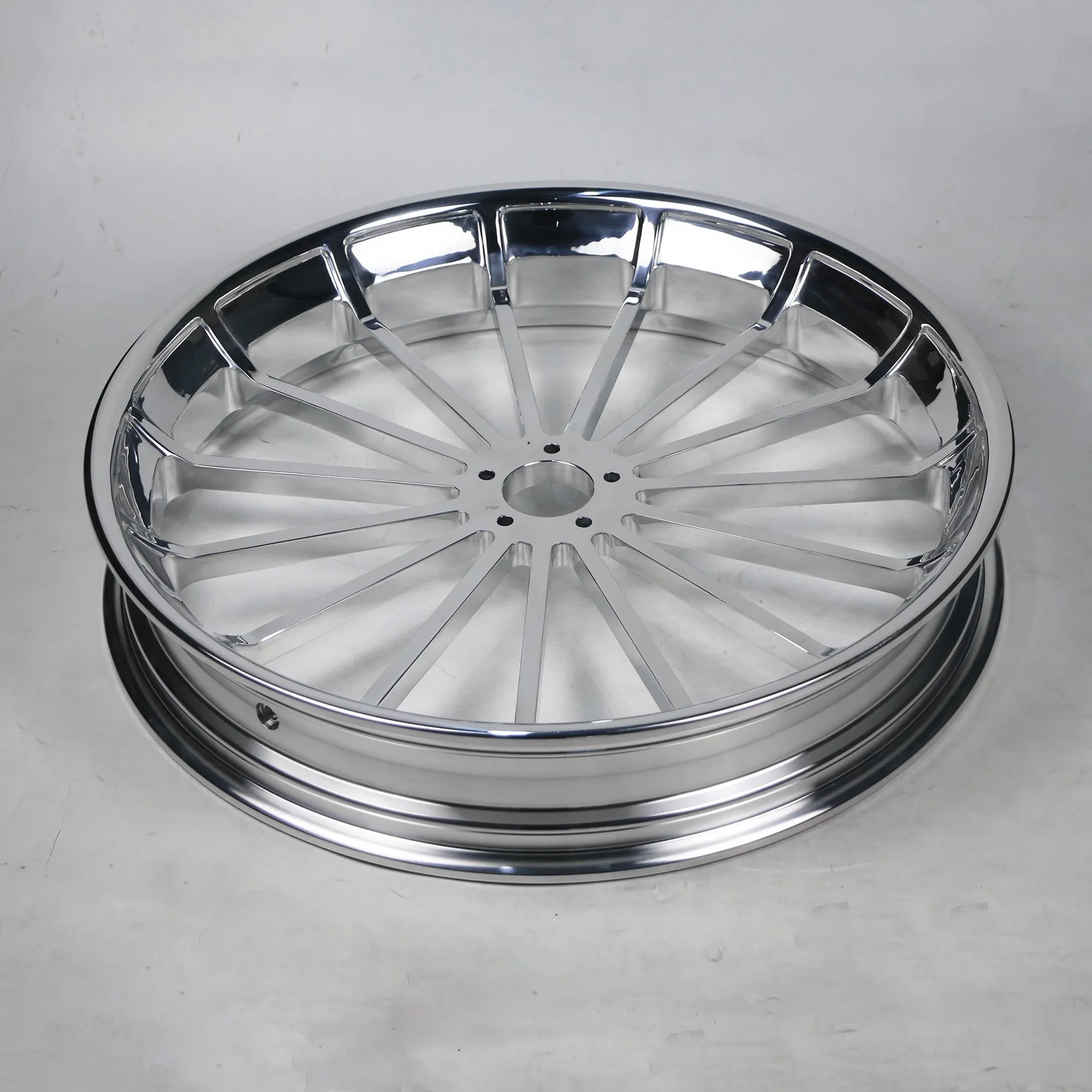 Кованое колесо для мотоцикла 21x3