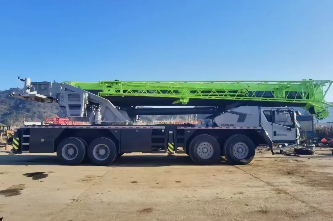 Zoomlion 130-Ton 7-Section Boom Truck Crane   Unmatched Lifting Power