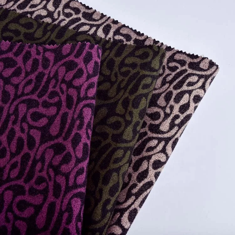 New designs Classic dyed 100% Polyester 280gsm Knitted Jacquard Brocade Fabric for jacket