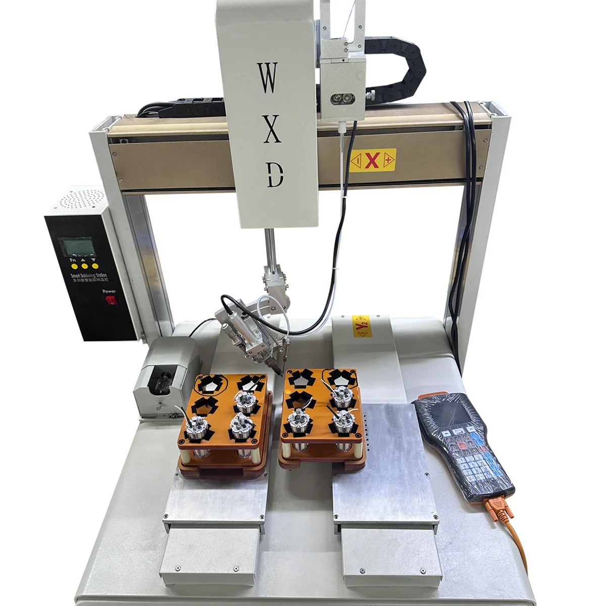 Wholesale price 3 axis automatic metal soldering machine PCB board solder USB data cable