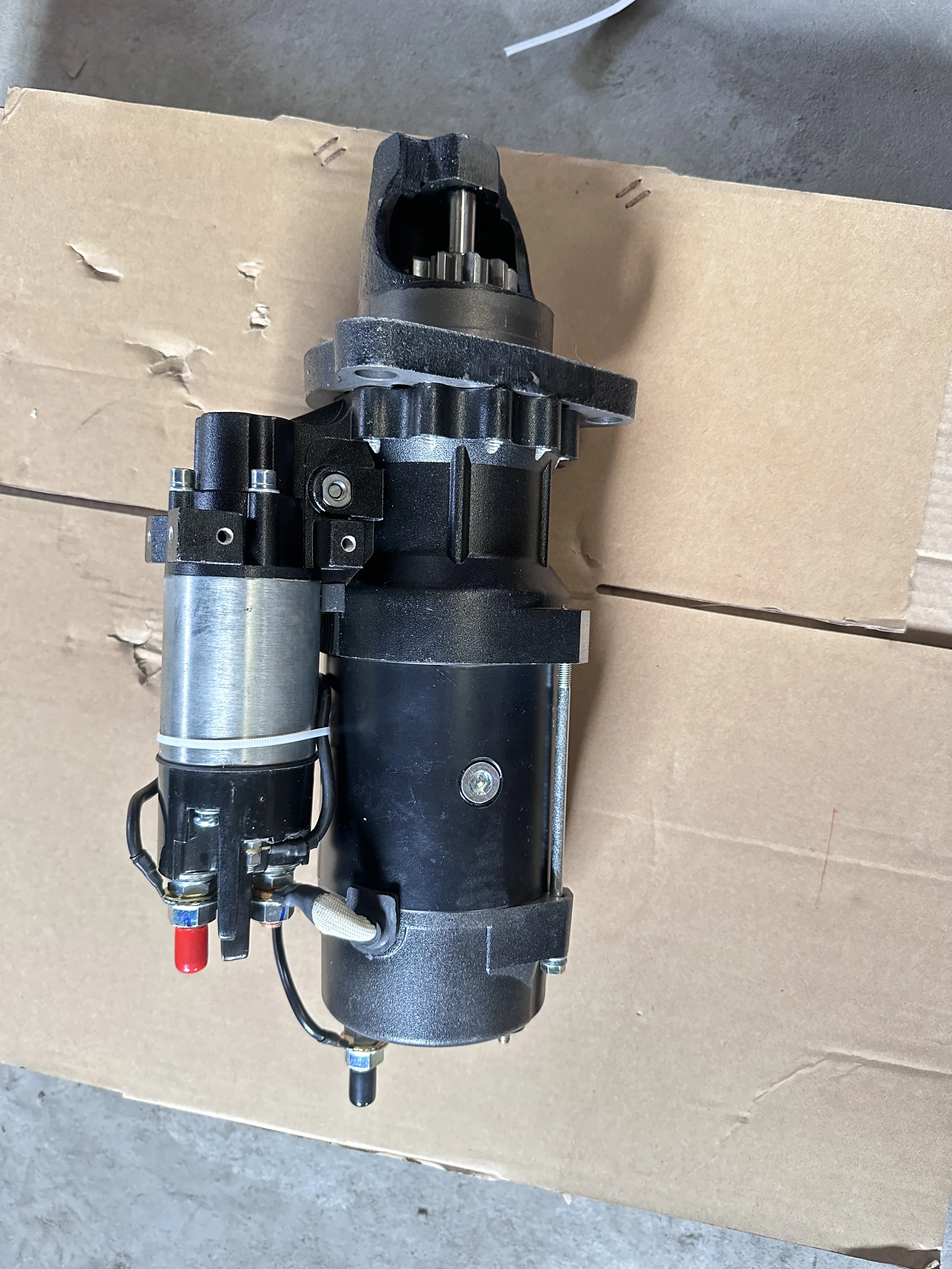 MOTOR,STARTING 4297448 suitable for cummins K19 engine