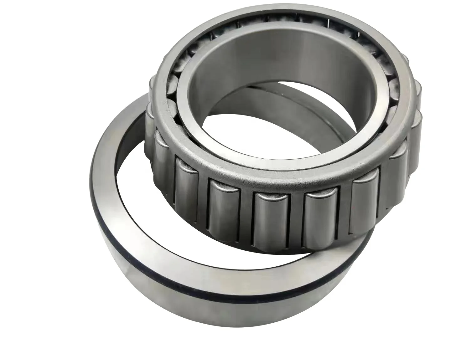30318  7318E 30318JR Chrome Steel   90*190*43mm Single Row Cone and Cup Tapered Roller Bearings Rodamiento Rolamentos