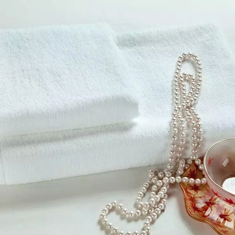 Factory wholesale hotel 32s flat woven embroidered soft towel absorbent towel gift cotton towel set