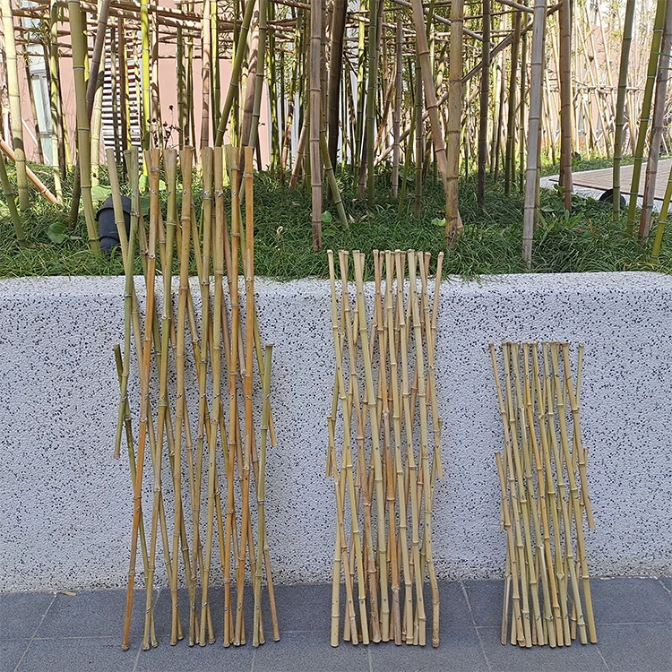 Expandable Bamboo Fence Flexible Trellis Retractable Garden Fencing for Outdoor Decoration