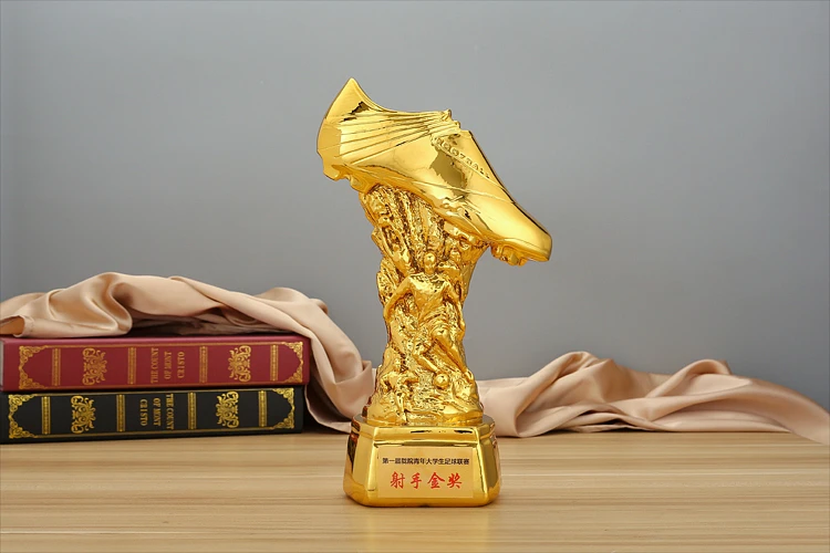 Factory wholesale soccer sport resin customized award football trophy/trophy cup