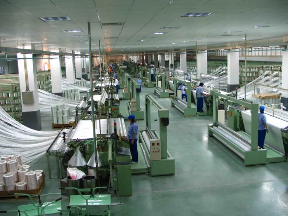 Гречо щелочи 2400tex 4800 Tex покрытие стеклоткани с упорной прямой