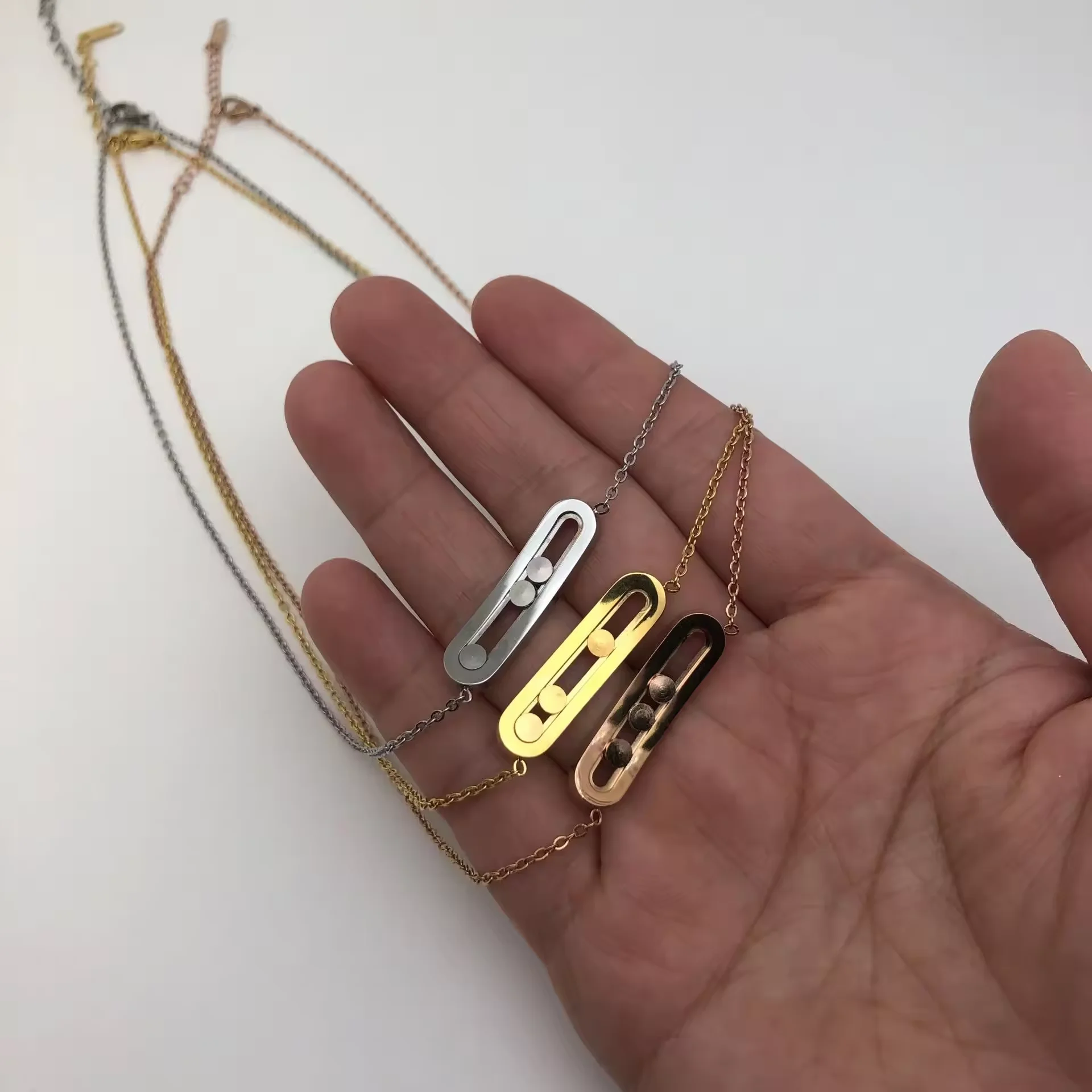 Hot Sale Fashion Jewelry 18K gold plating Necklaces 925 Silver necklace Stainless Steel Horizontal Moving Diamonds Necklace