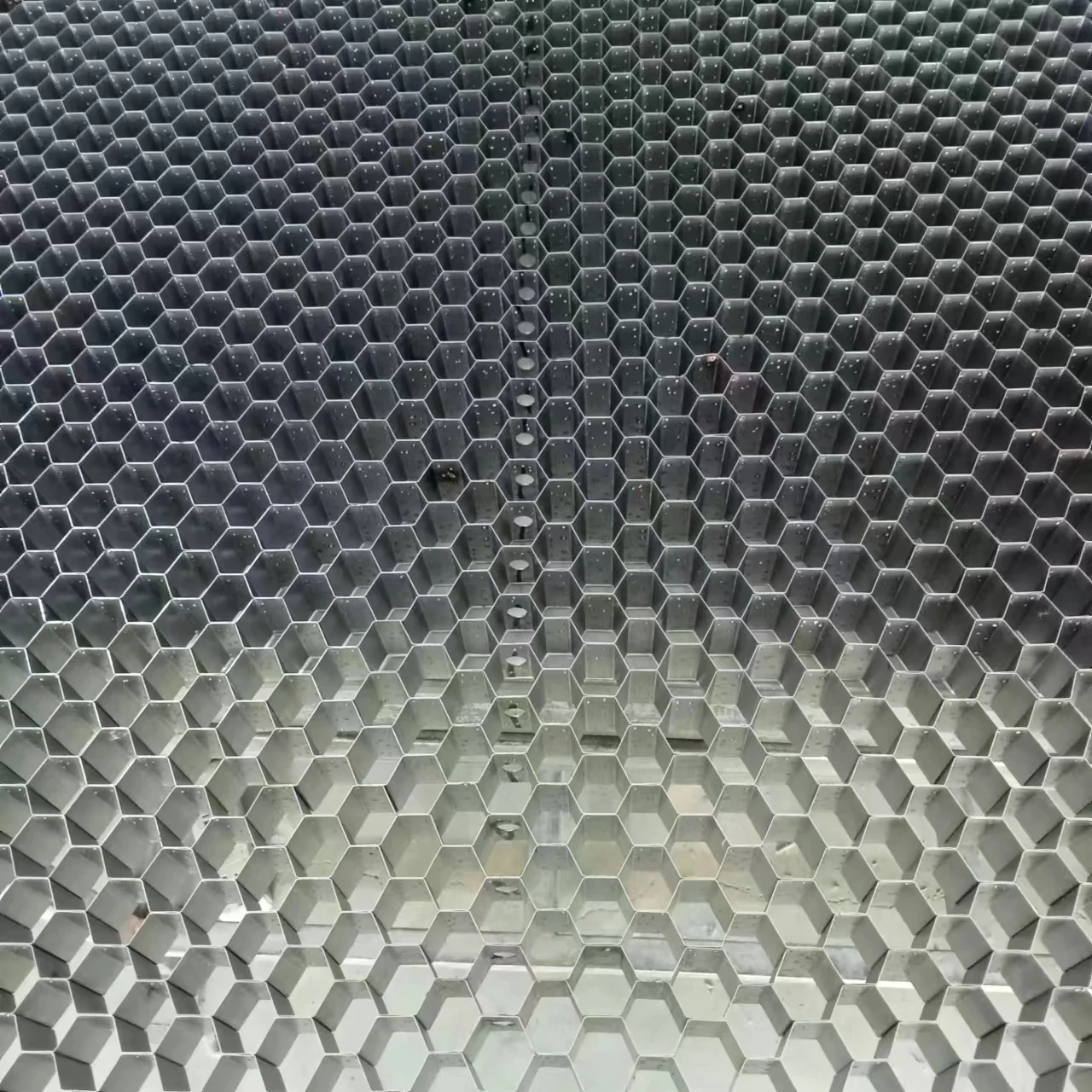 High Performance Metal Honeycomb table honeycomb core used for  various LASER WELDING customization