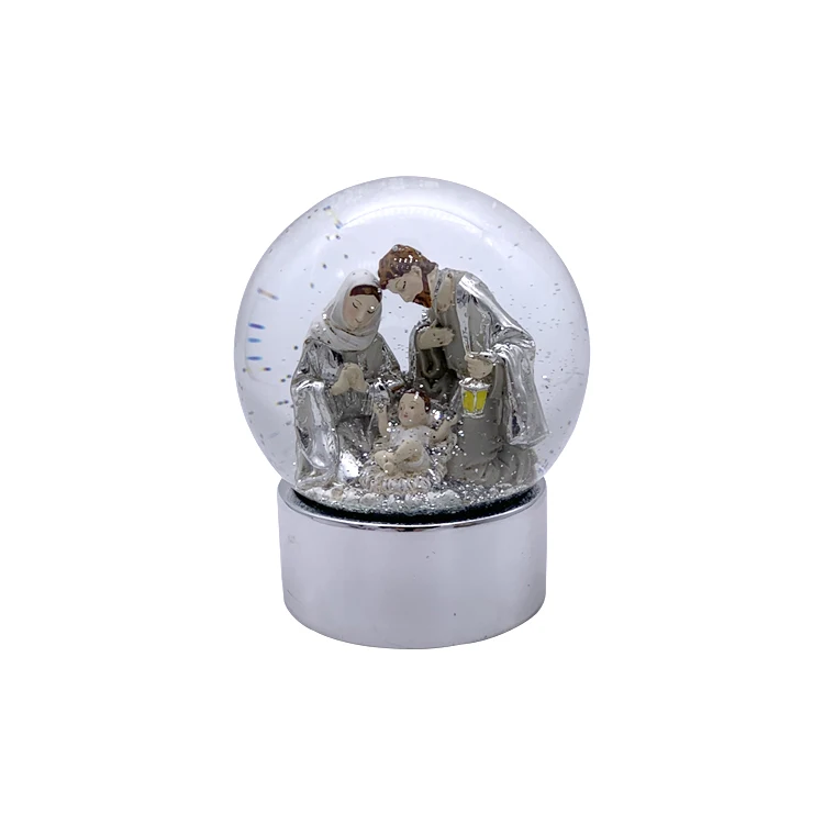 Exquisite Design  Handicrafts Paintable Resin Crafts Nativity Christmas Gifts Crystal ball