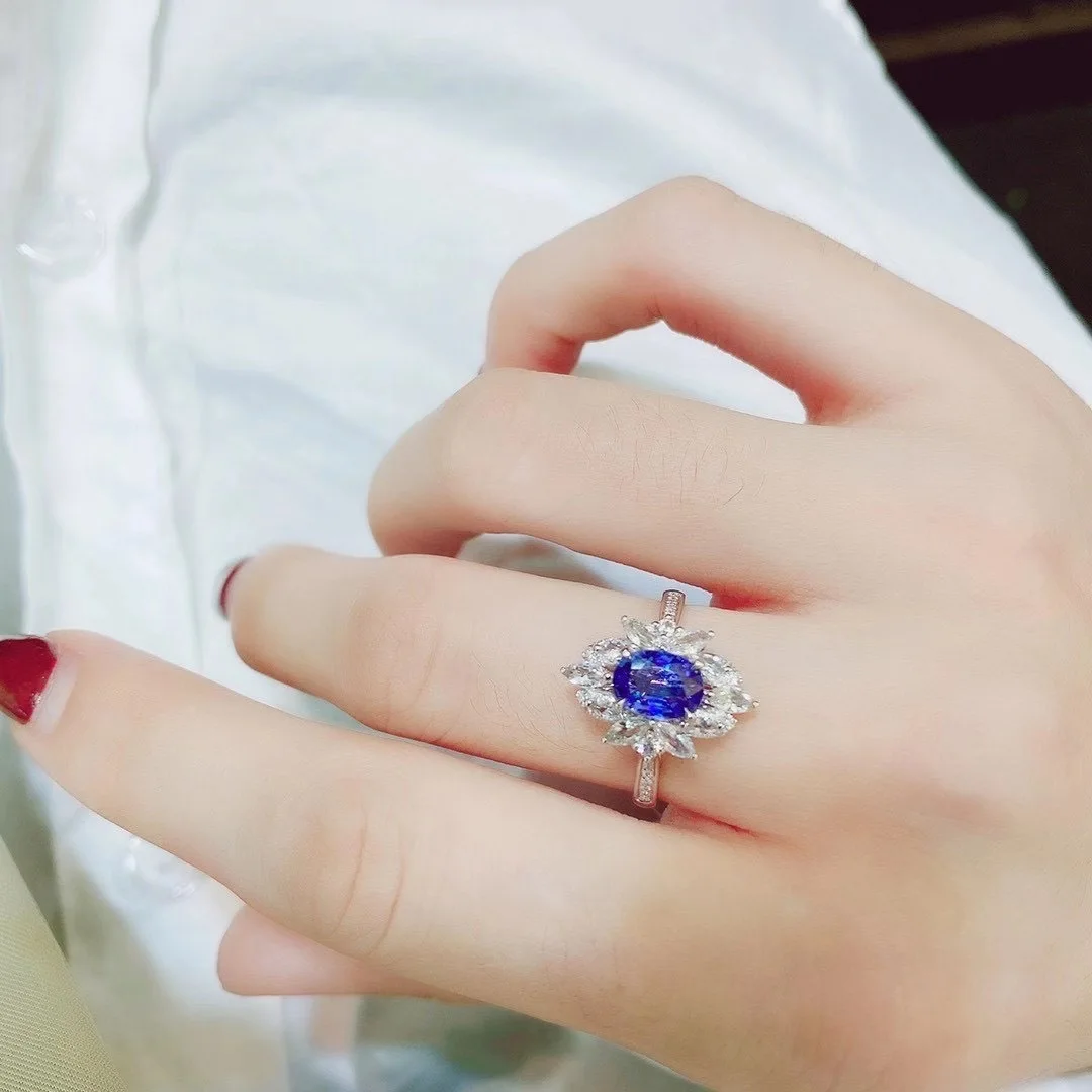 wholesale Color treasure New luxury group set natural Sri Lanka sapphire ring for female