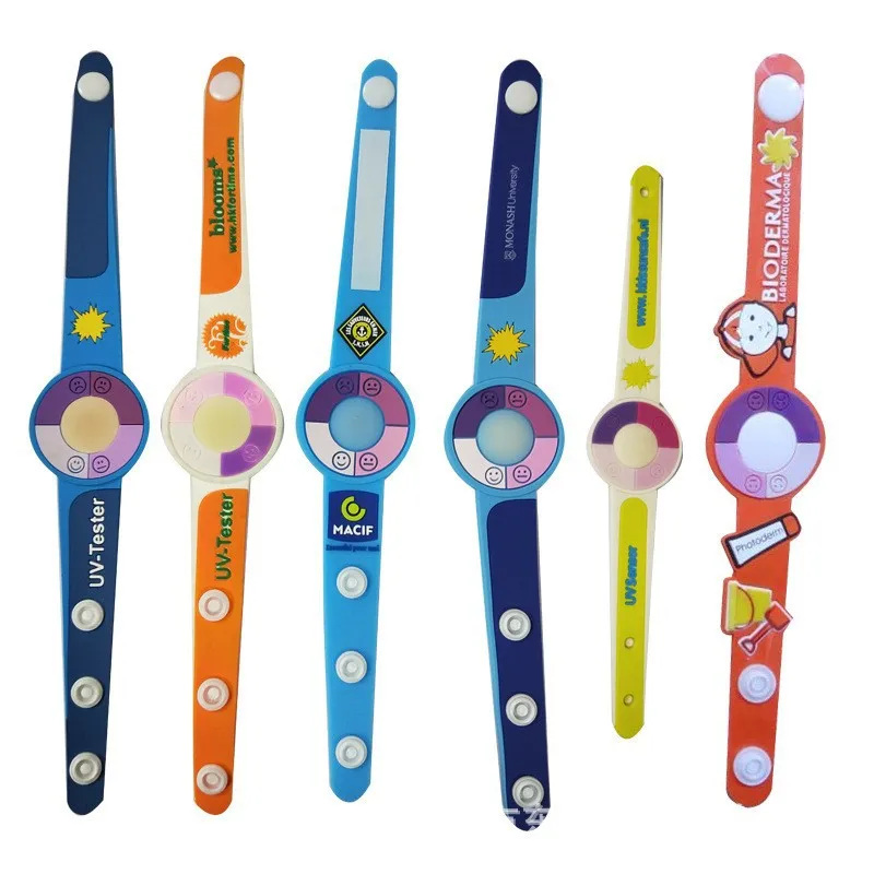 Wholesale Custom Outdoor UV Tester PVC Wrsitbands Ultraviolet Rays Sensor Indicator Detector Color Changing Silicone Bracelets