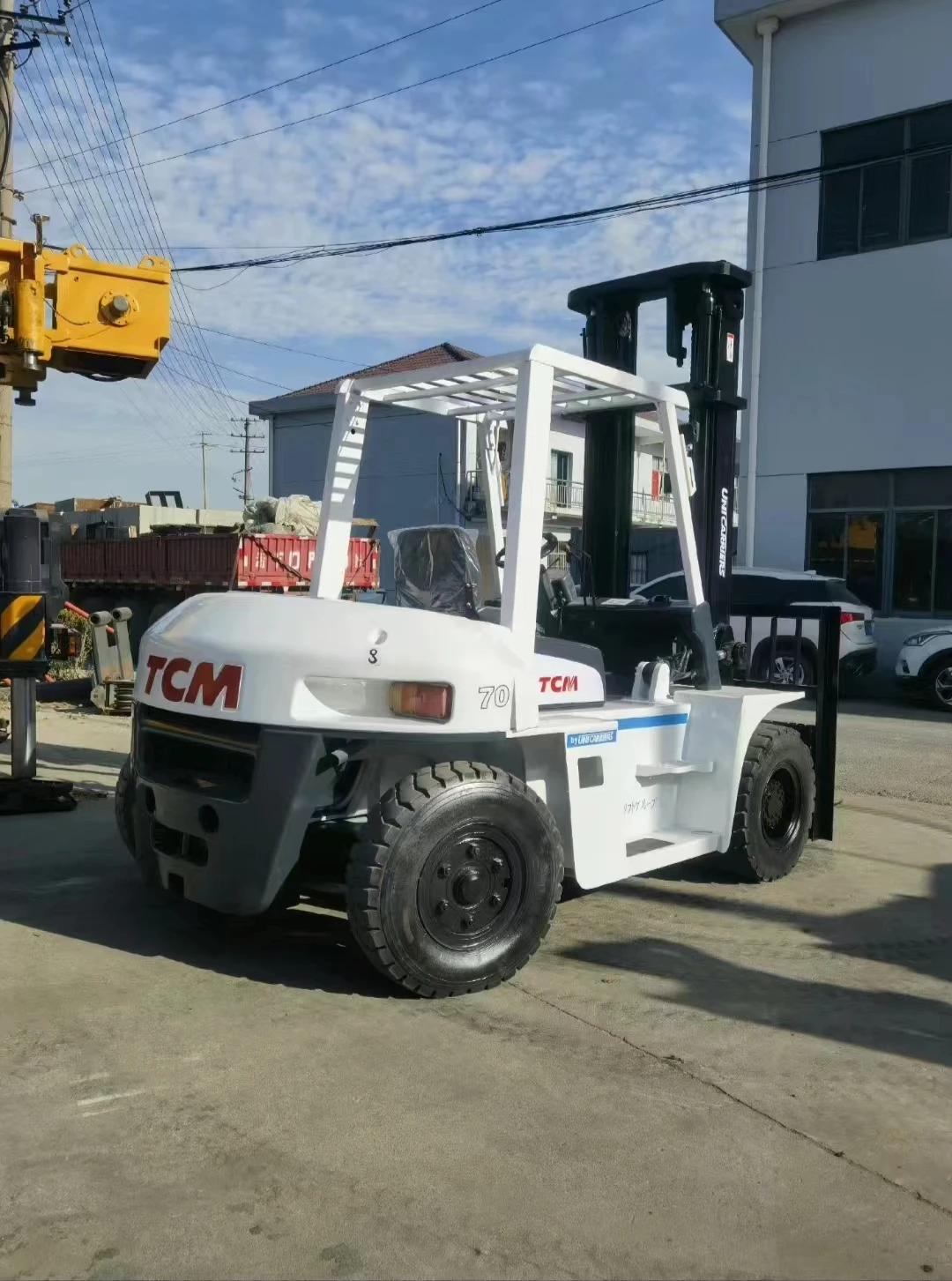 Подержанный дизельный вилочный погрузчик TCM FD70 в хорошем состоянии лидер продаж индивидуальном обслуживании Лидер