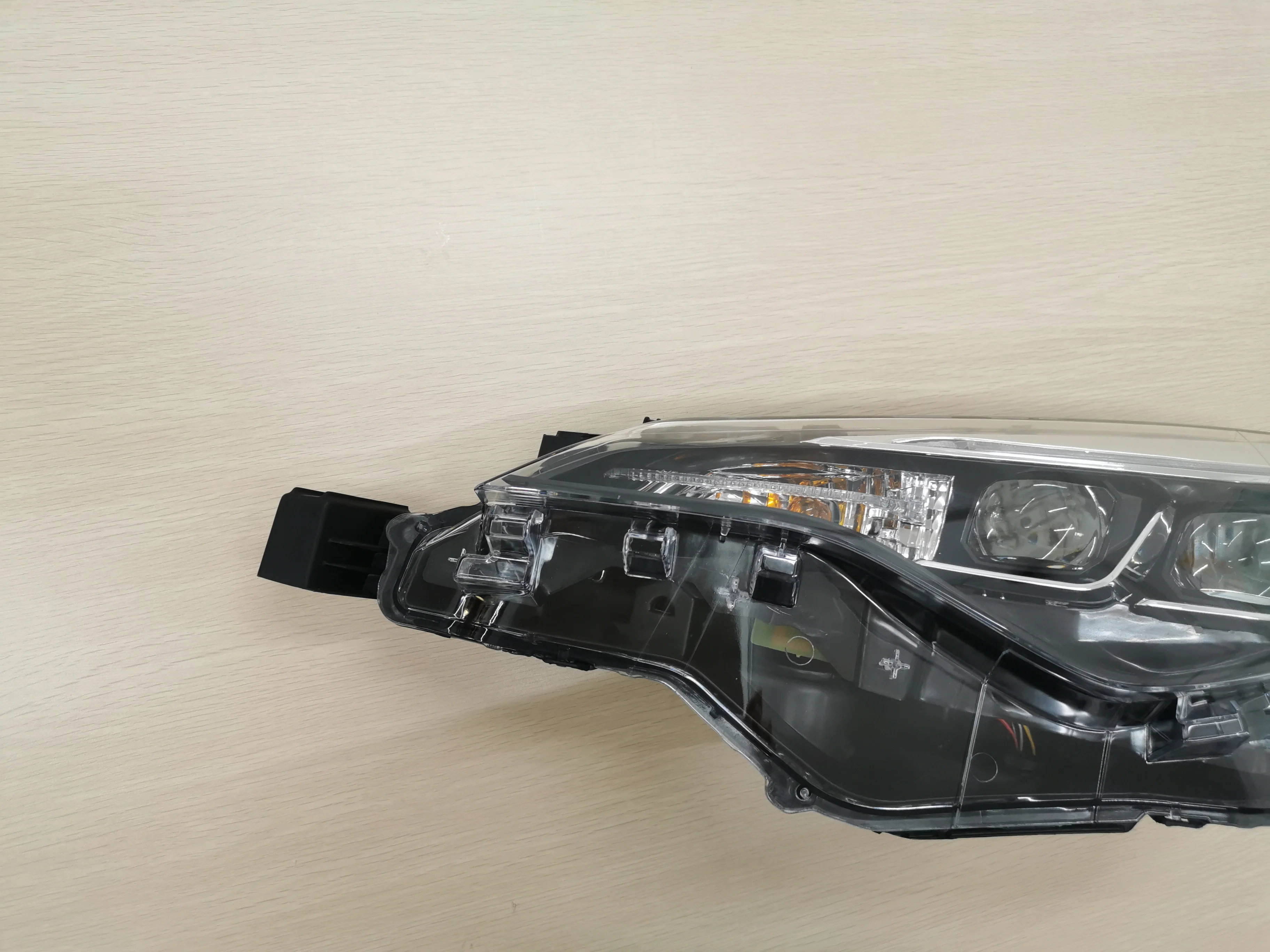 Head Lamp 81150-02M90 81110-02M90 8115002M90 8111002M90 For Corolla USA SE/XLE/XSE 2017