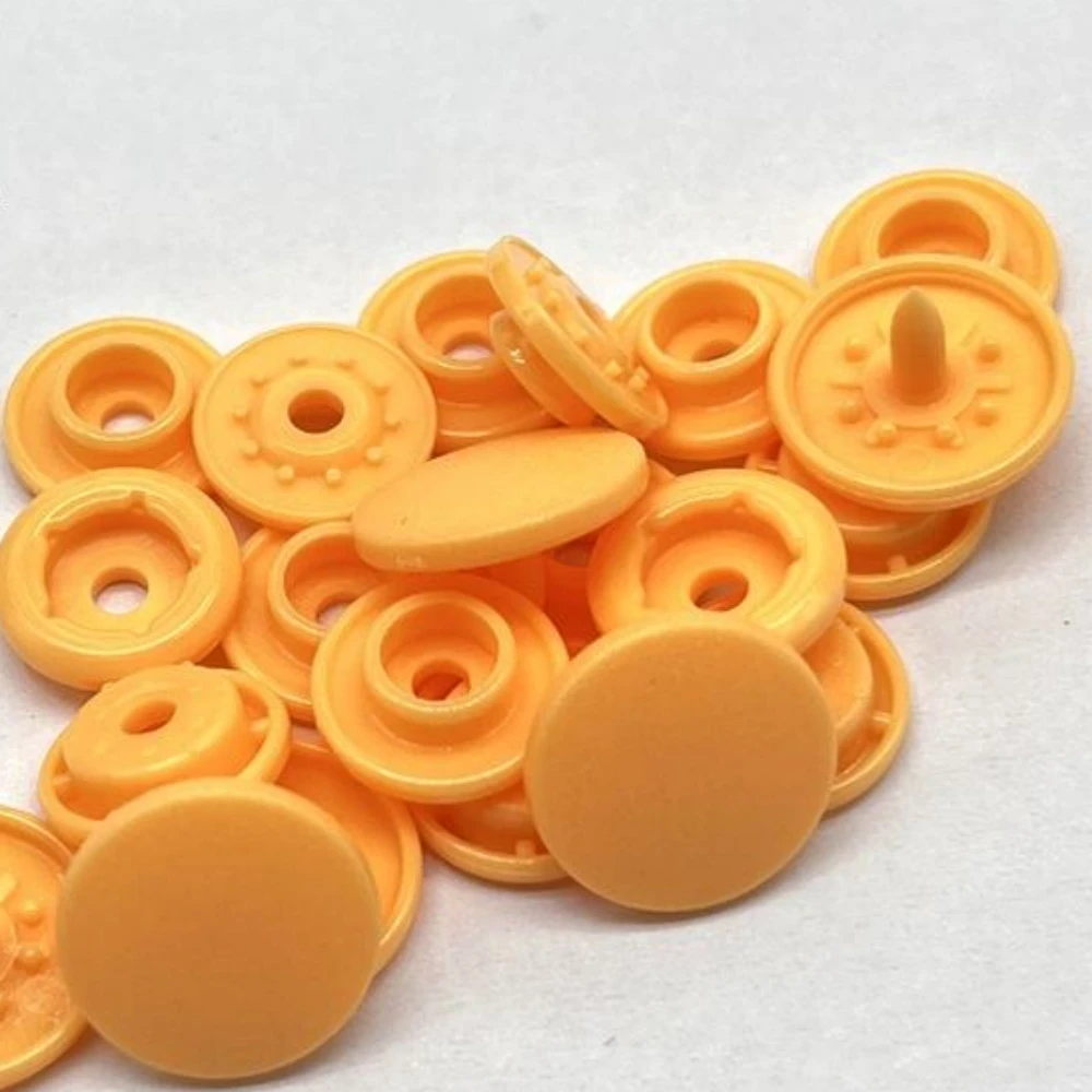 Factory Direct Eco-Friendly T5 Snap Button 12mm Resin Jacket Folder Stylish Shank Pattern Customizable Flatback Plastic Covered
