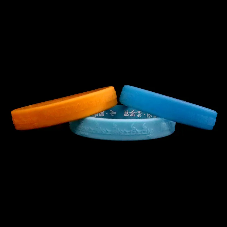 New design promotional decorative silicone wristbands black lives matter bracelets custom debossed ink filled silicone wristband