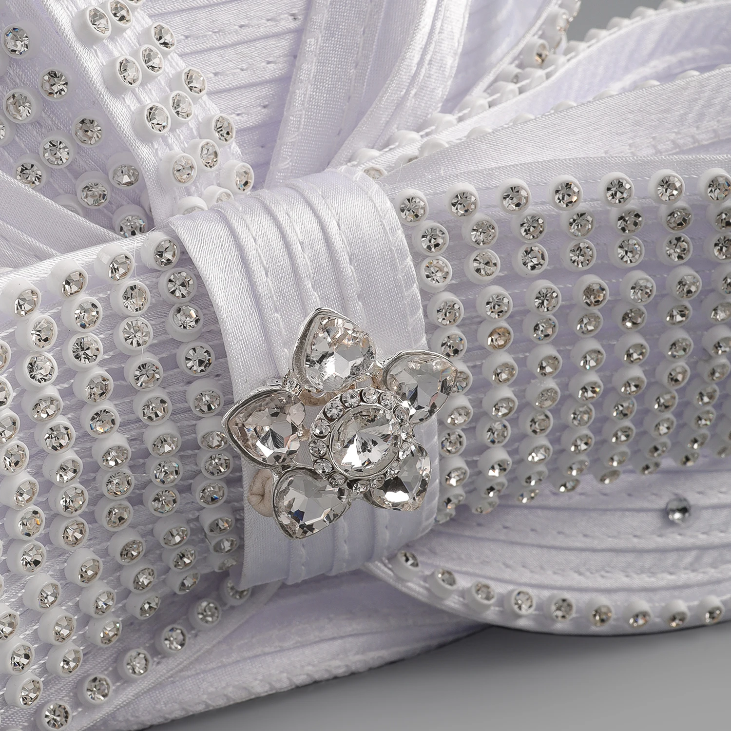 Most Popular Charming Diamond Fascinator Hat Elegant Versatile Cloth Church Hat Big Formal Hat for Women Dance Party Decoration