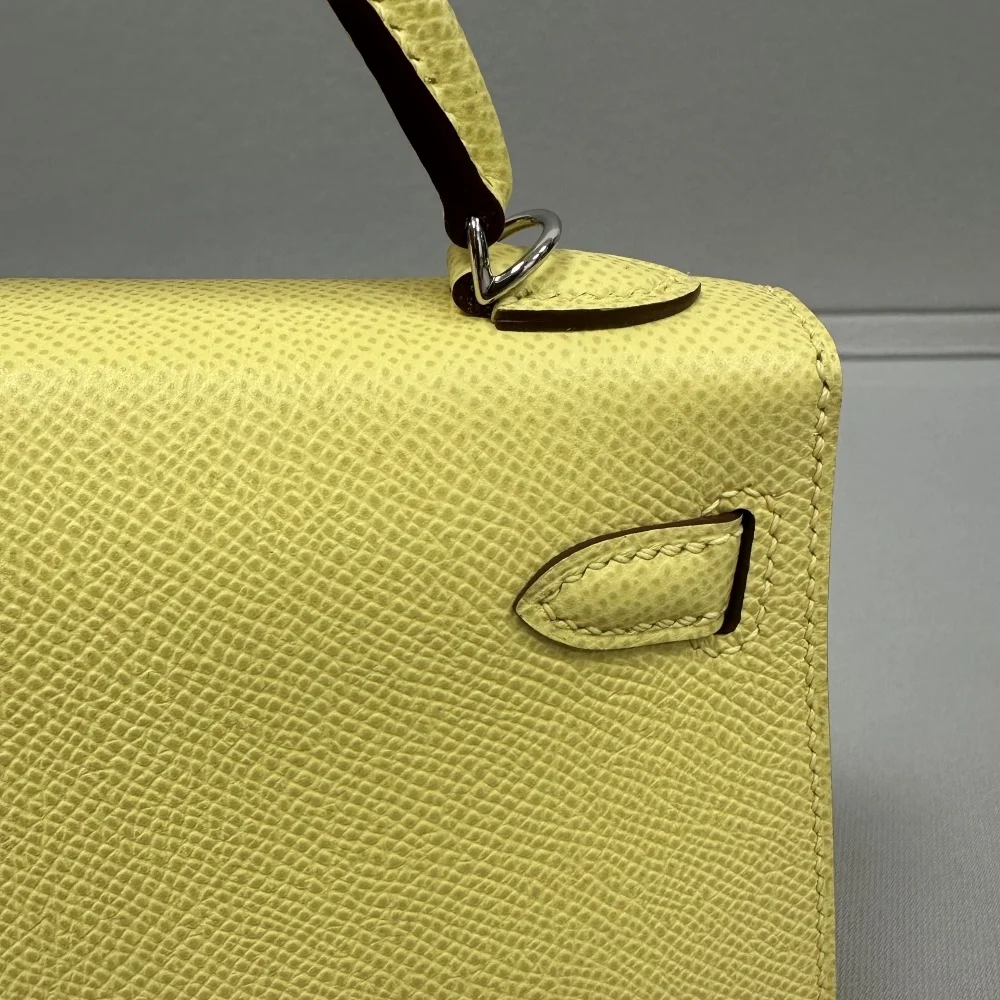 Newly Launched Beautiful Leather Bag Light Yellow Lightweight Casual Handbag And Wallet
