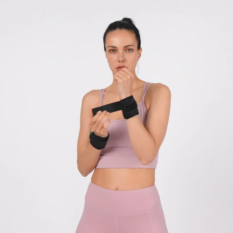Black Adjustable Adults Universal Protective Wrist Hot Selling Wrist Support Belt