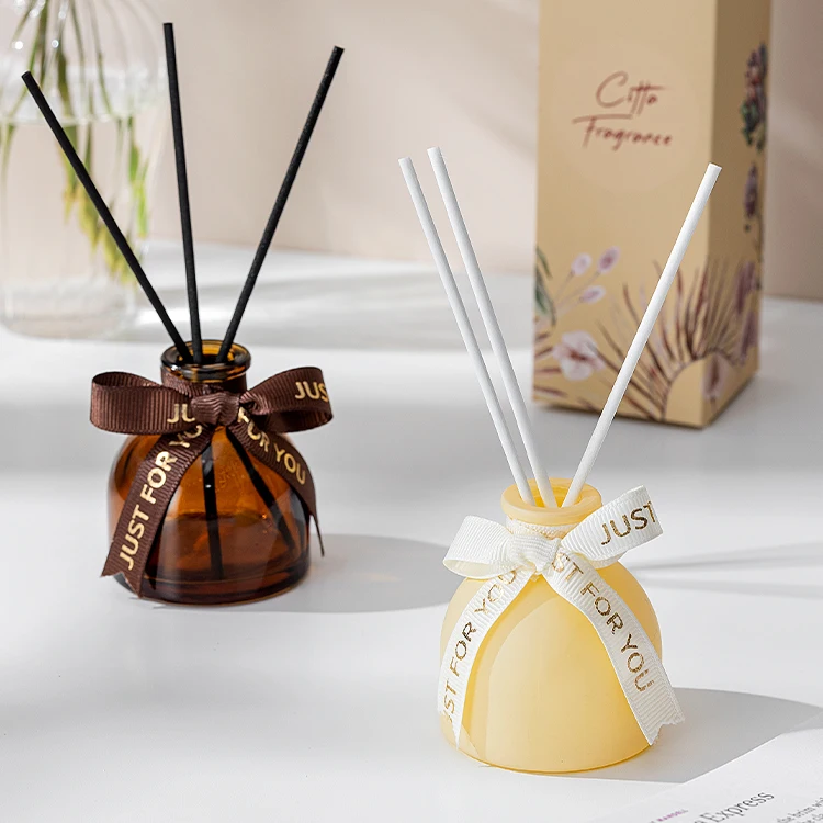 2022 Hotselling long lasting fragrance multiple custom personalized aroma floral reed diffuser