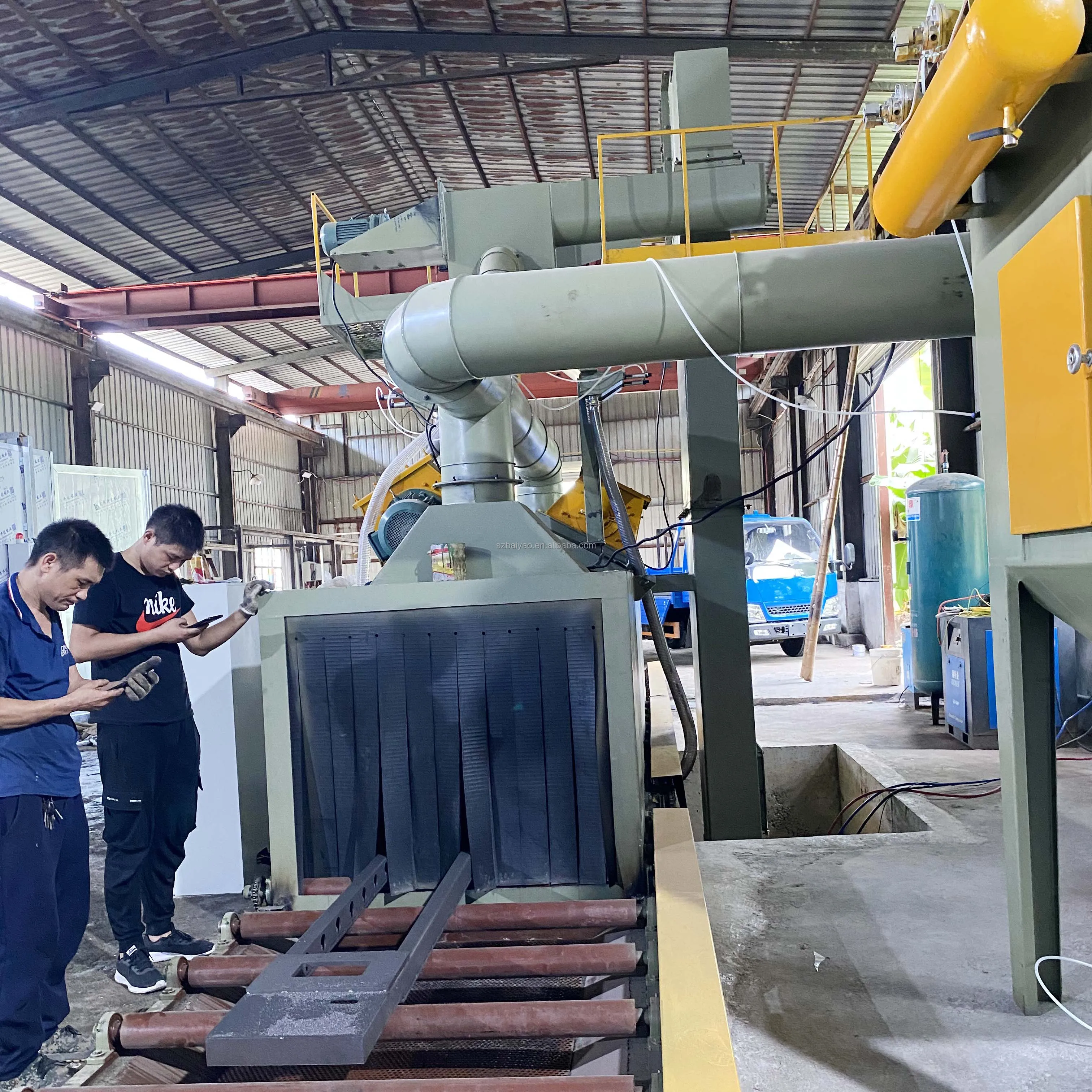 Stainless Steel Shot Blasting Machine Overhead Shot Blasting Machine for  Container Metal Customized Power Surface
