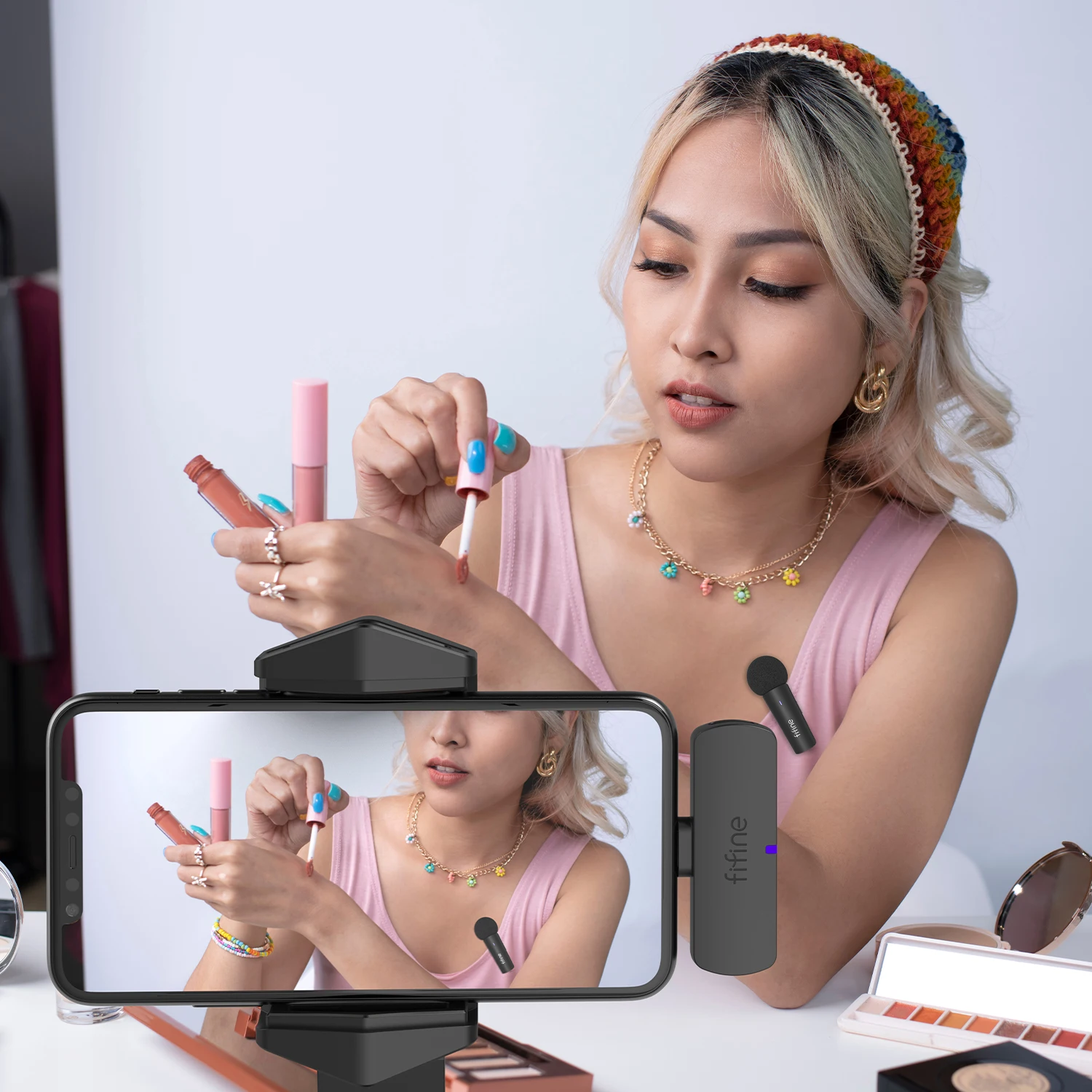 Fifine M6 long range 2.4ghz wireless lavalier microphone clip microphone receiver lapel microphone for mobile phone