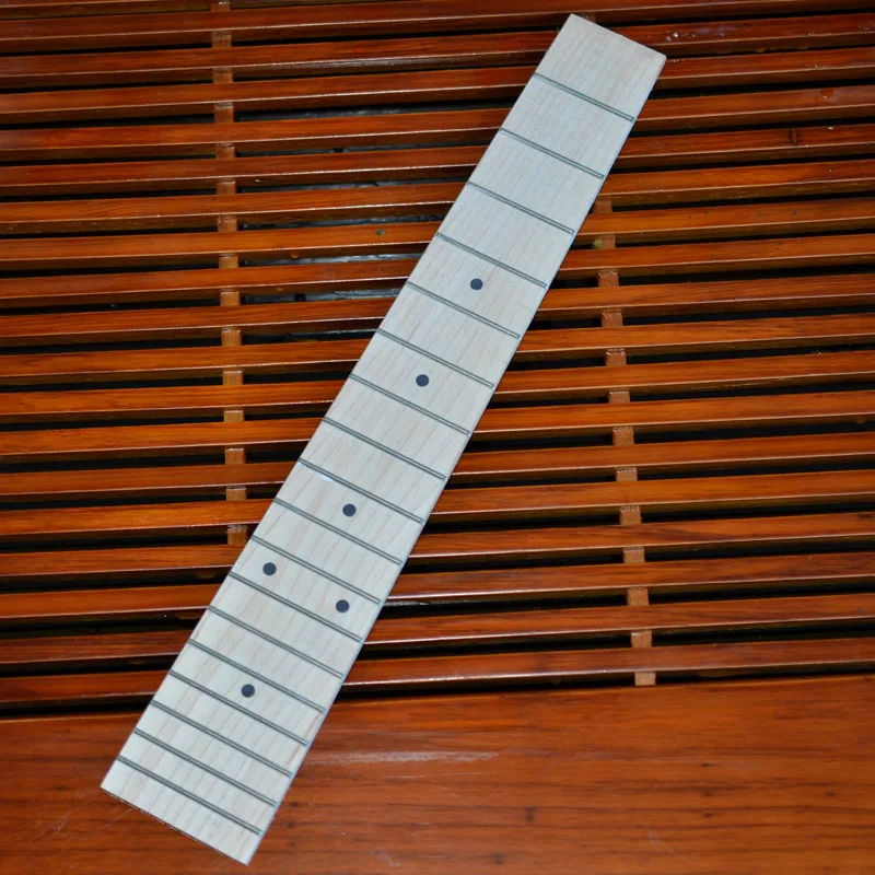 24 Inch Maple Wood Ukulele Fingerboard Fretboard with 18 Chrome Frets and Black Dot Fretboard