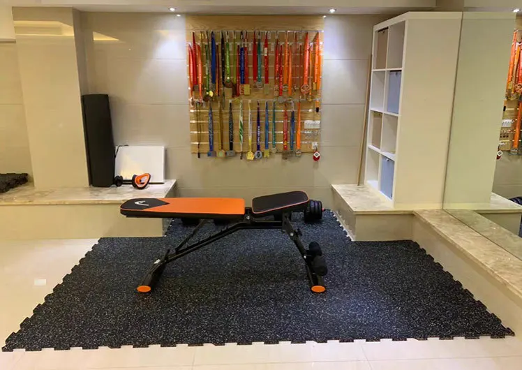 Wholesale Custom SBR NBR epdm Sheet Mat Gym Rubber Flooring