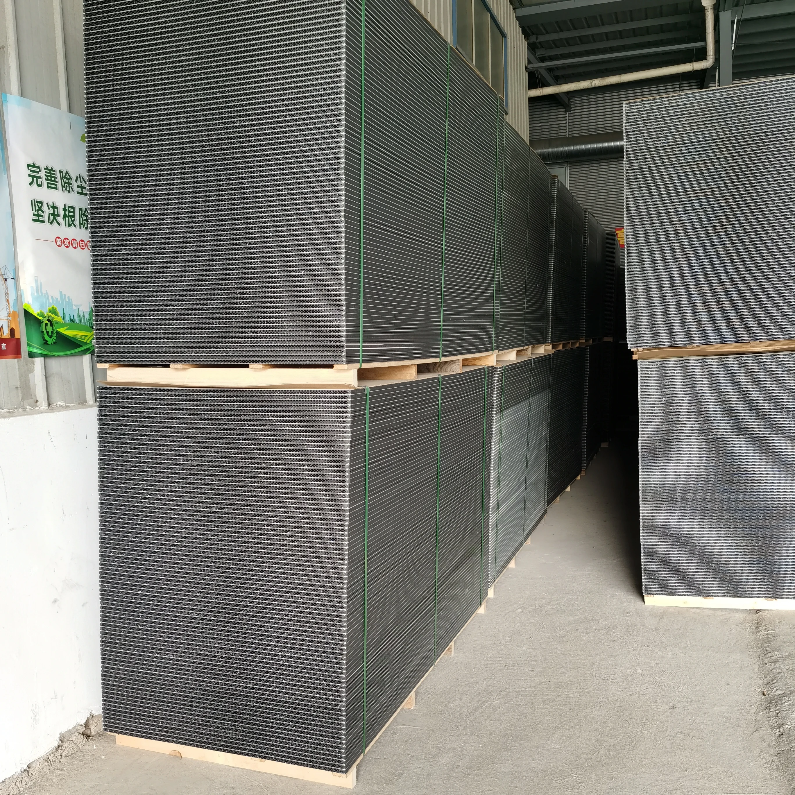 China factory wholesale waterproof reusable durable plastic construction material concrete board hollow pp formwork