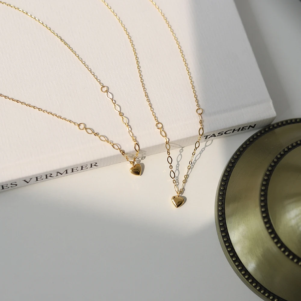 Everyday Necklace Stainless Steel Fine Jewelry 14kt Gold Love Pendant Heart Pendant with Handmade Chain