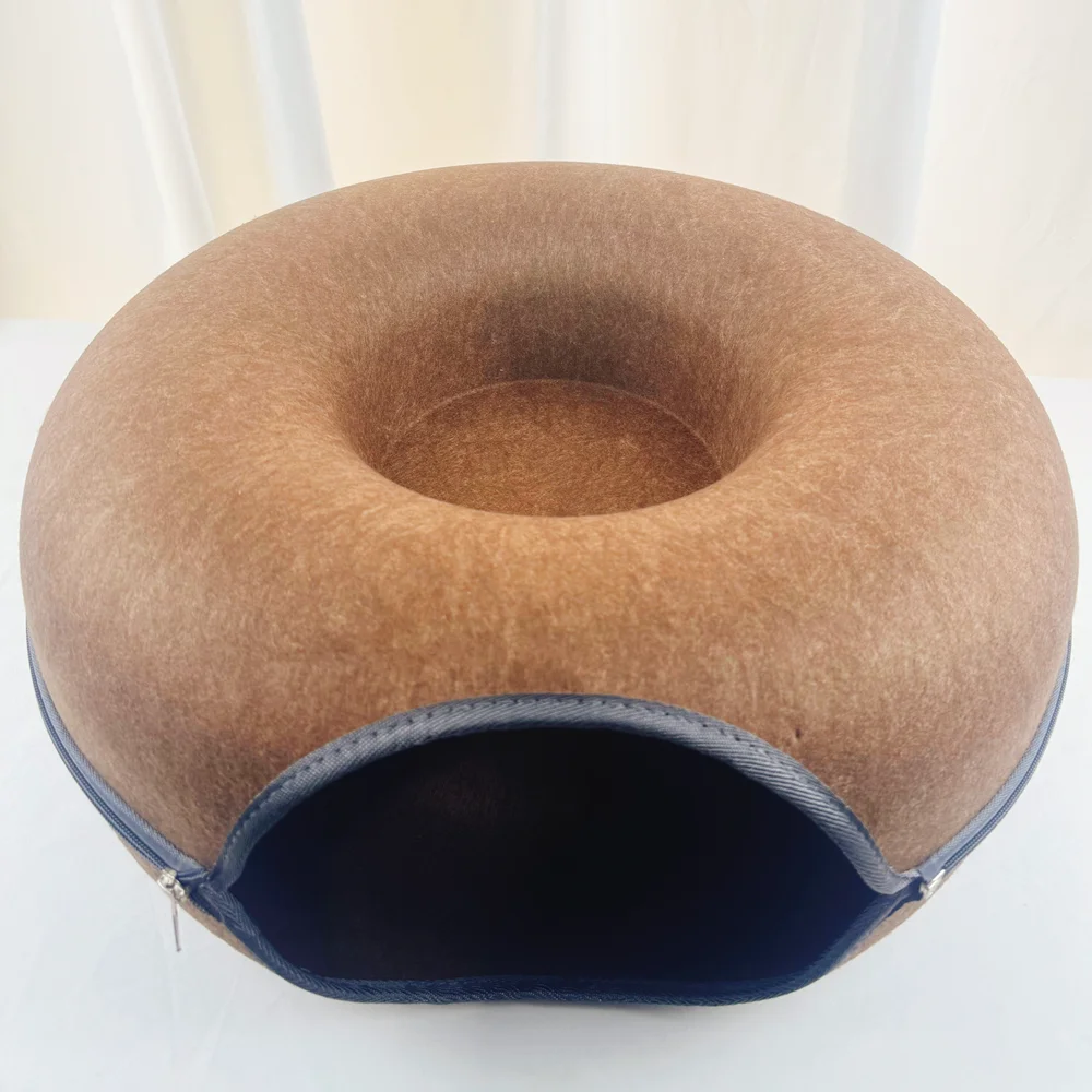 Manufacturer Wholesale Custom Luxury Creative Double-storey Donuts Shape Felt Round Tunnel Pet Cat Bed House for play