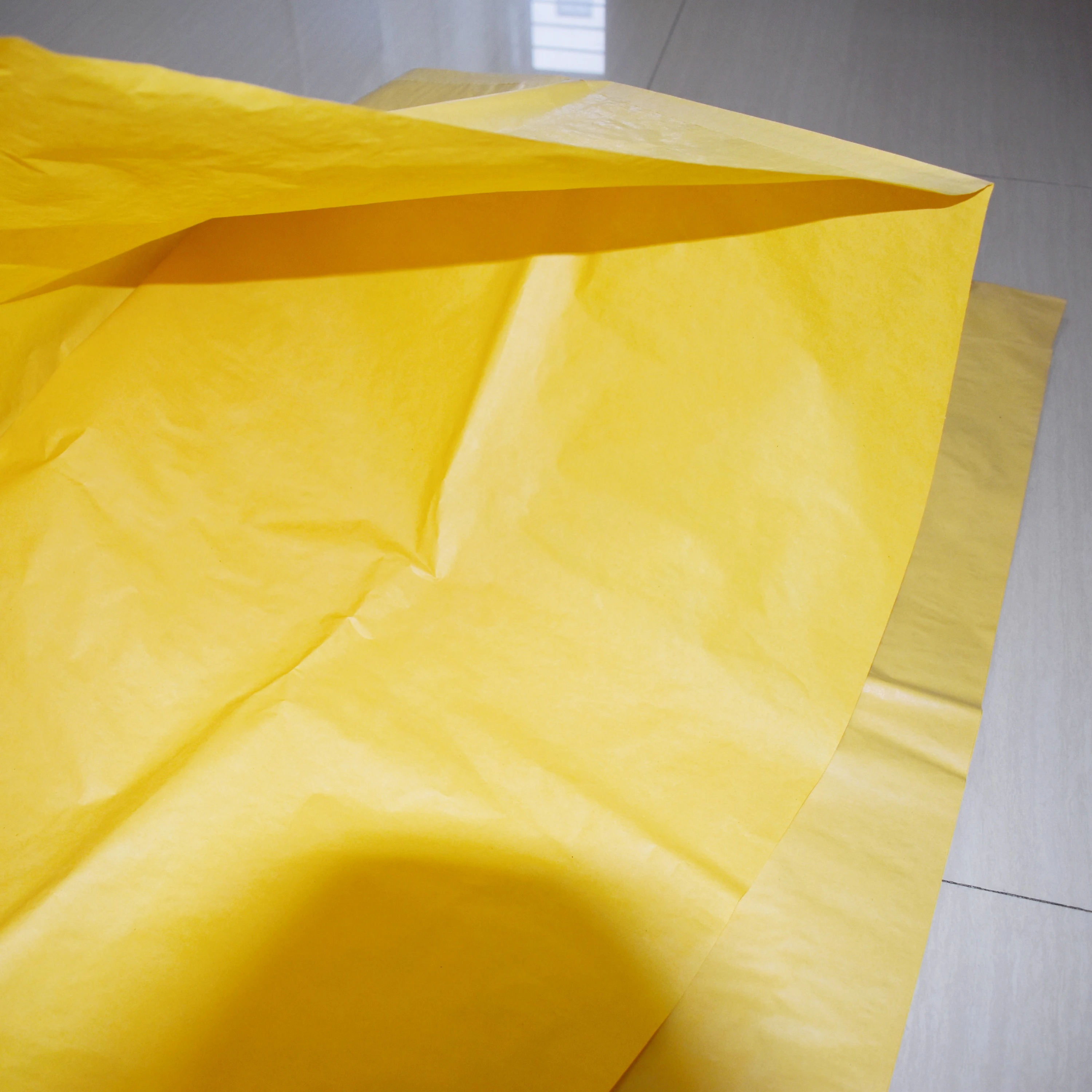 Colorful Fruit Protection Bags To Protect Fruit On Trees