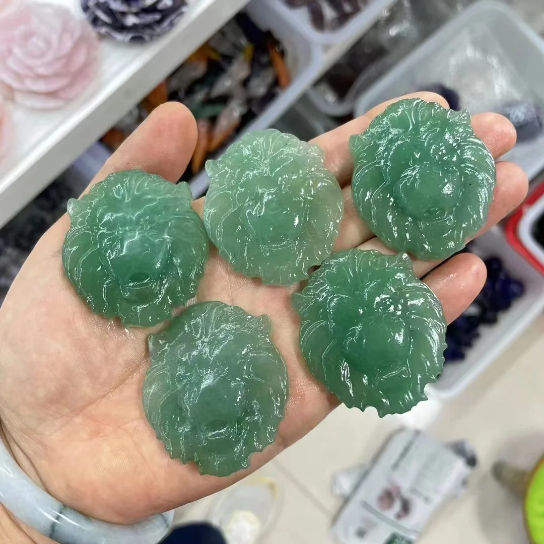 Wholesale natural crystal healing stone Carved Animal lion Carving Crafts quartz Green Aventurine lion