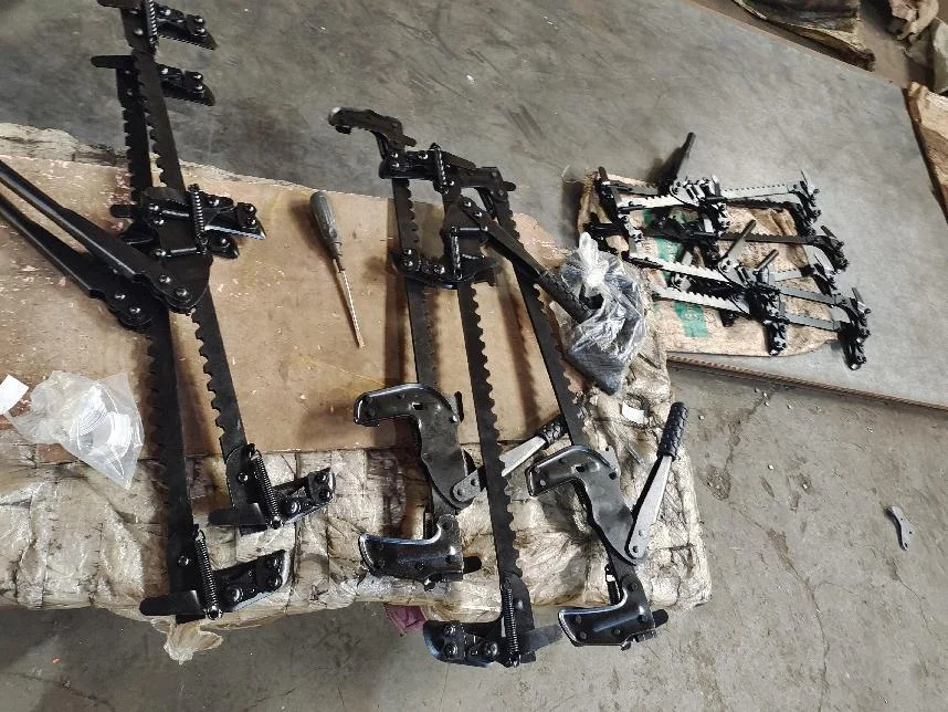 3 Hook/2 Hooks  Wire Tightener  Barbed Wire Fence Tightening Tool Wire Fence Stretcher Tensioner Splicer