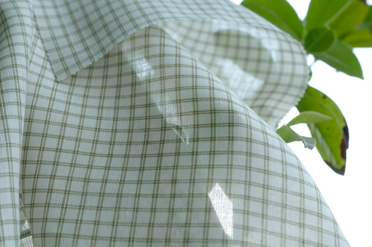 #2962  Wholesale yarn dyed soft plaid linen tencel lyocell fabric for spring summer clothing