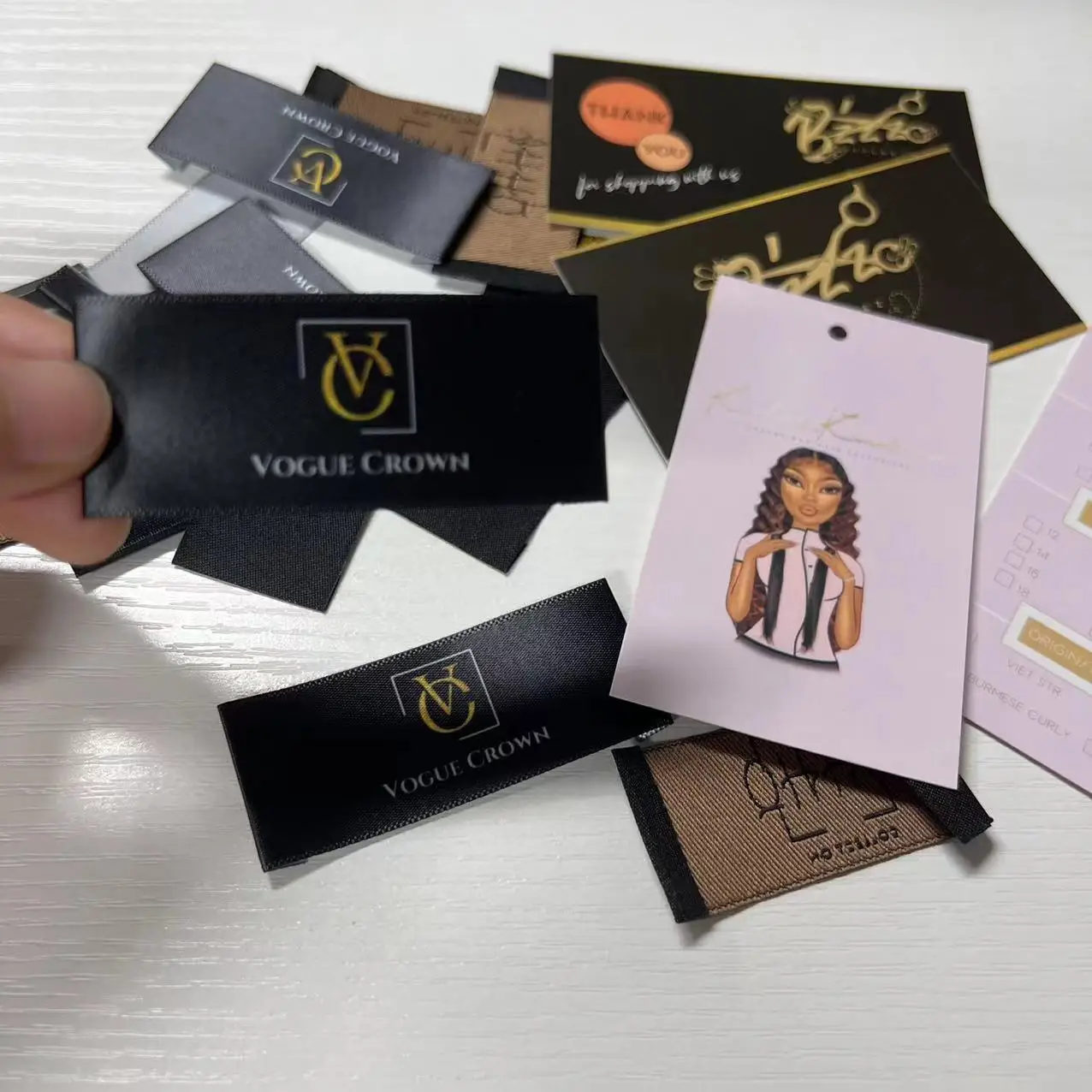 free logo Customized Wig Tag Private Design Woven Label Sewing Label For Clothing hair label wrap with logo