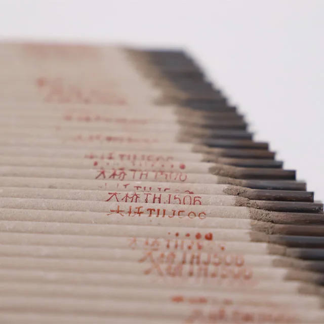 Железный порошок с низким содержанием водорода углеродистая сталь сварочный электрод из низкого сплава стали E7018