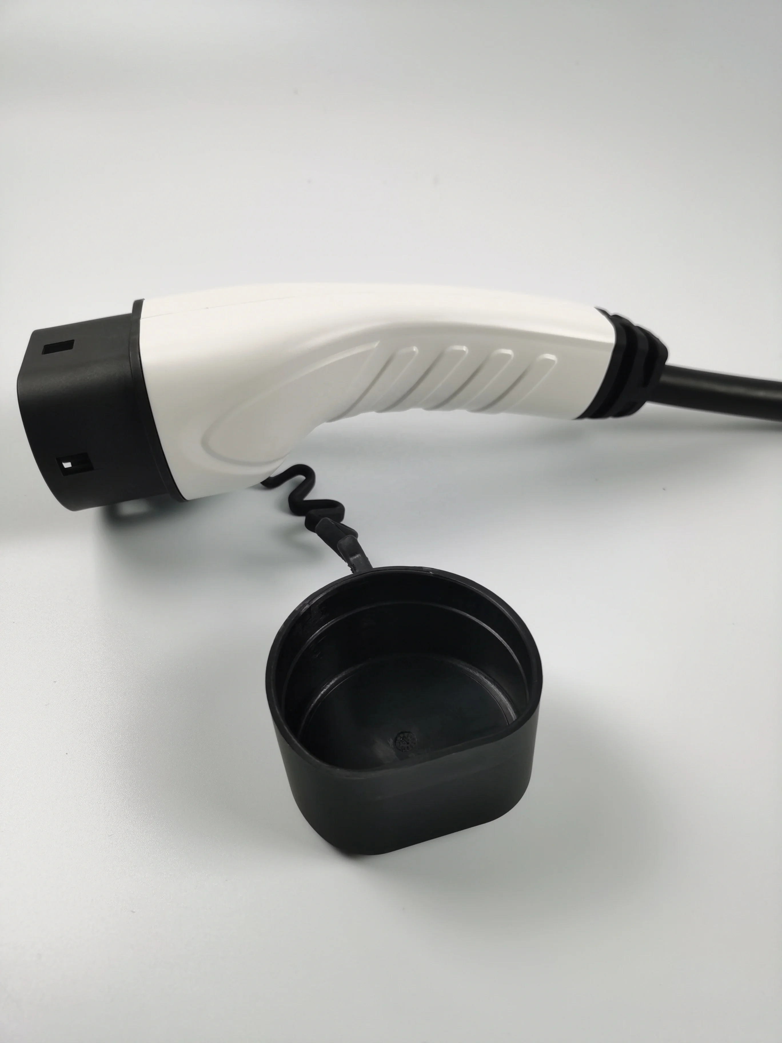 
IEC62196-2 Type2 toType2 MENNEKES 16A three phase 5M charger electric vehicle EV charging cable 