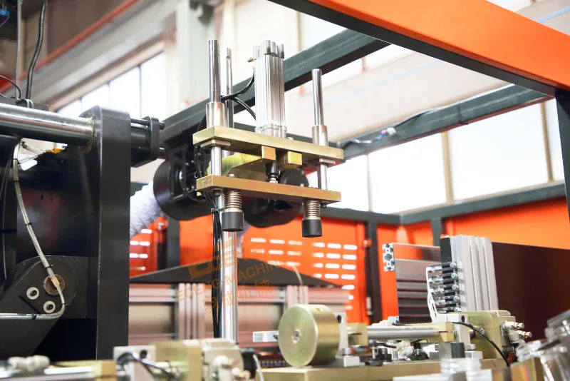 automatic blow molding machine olive oil pet bottles with reasonable price 2 cavity 5 liter bottle blowing machines