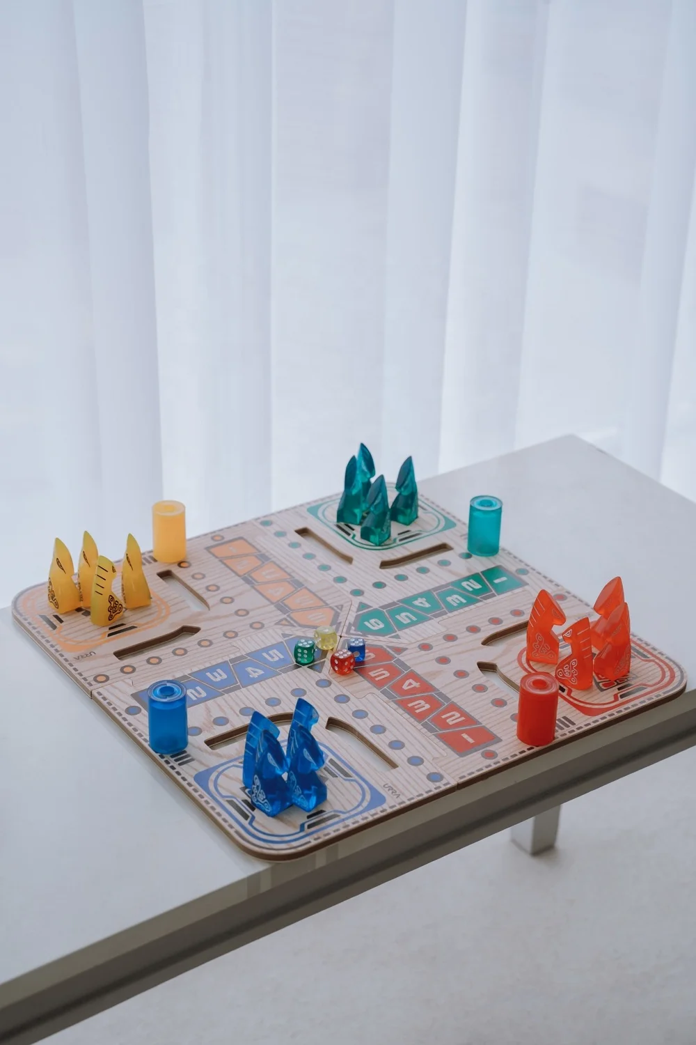 Manufacturing companies vietnam handmade gift ludo game ludo board