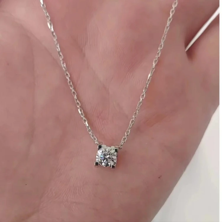 Dainty Luxury Gold Clavicle Chain Necklace Dazzling Diamond Zircon Smart Broken Drill Technique Shiny Bright Streamer Effects